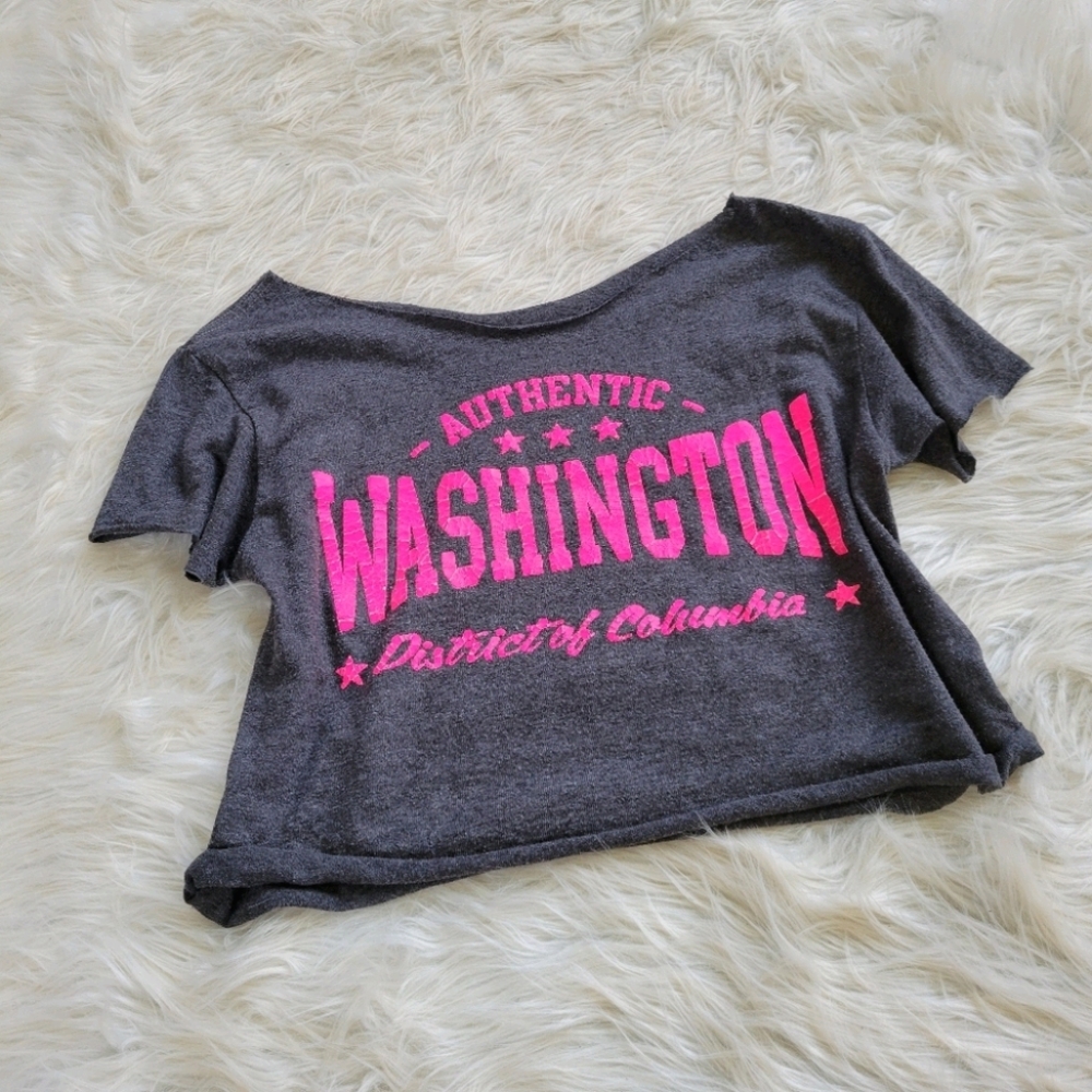 Gray Crop Top Pink Graphic Off Shoulder Tee DC